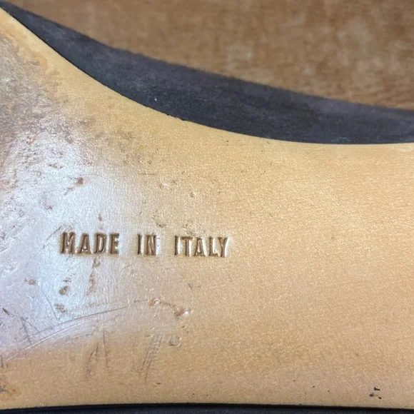 Salvatore Ferragamo Narrow Brown Suede Black Cap Toe Heels Pumps 10AA - Picture 8 of 8